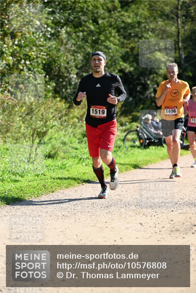 27.09.2026 - 35. Volkslauf durch das schöne Alstertal Dr. Thomas Lammeyer http://msf.ph/oto/10576808 27.09.2026 11:46:50 Laufen 1519, 1496 meine-sportfotos.de