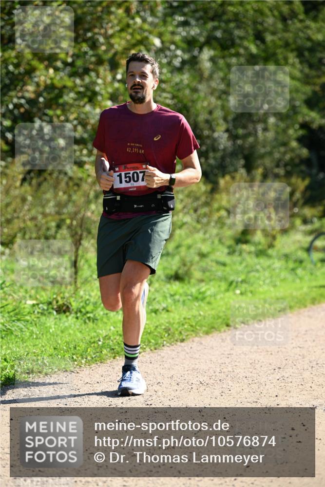 27.09.2026 - 35. Volkslauf durch das schöne Alstertal Dr. Thomas Lammeyer http://msf.ph/oto/10576874 27.09.2026 11:47:09 Laufen 42, 195, 1507 meine-sportfotos.de