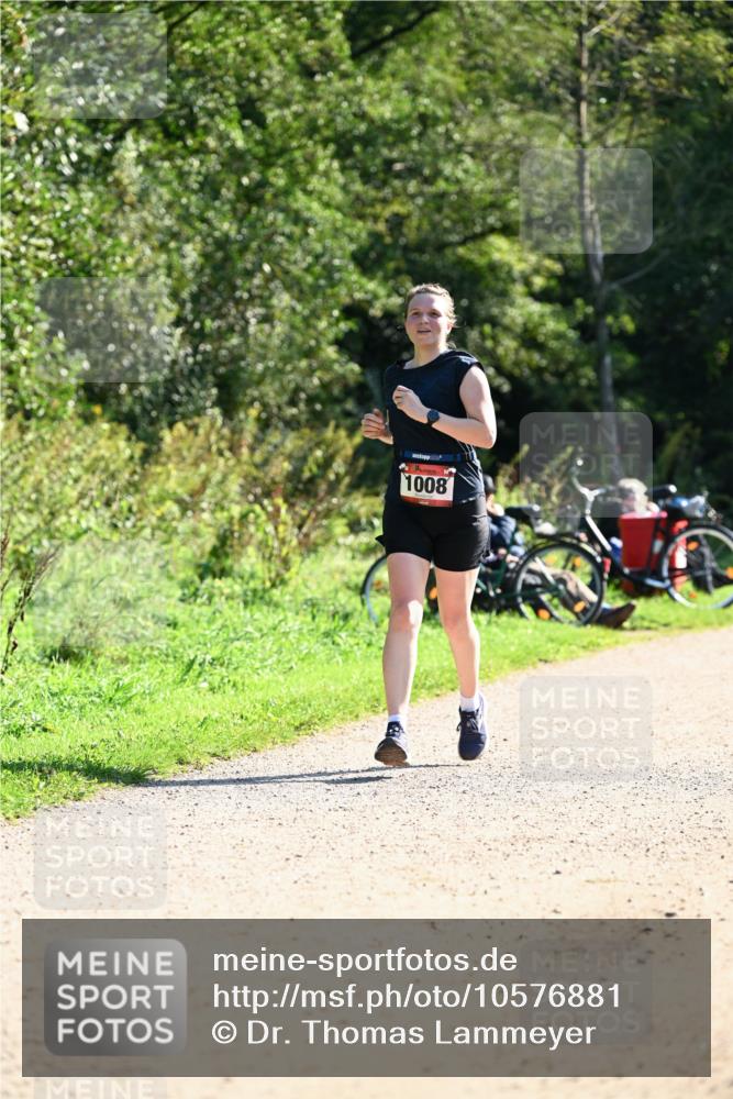 27.09.2026 - 35. Volkslauf durch das schöne Alstertal Dr. Thomas Lammeyer http://msf.ph/oto/10576881 27.09.2026 11:47:12 Laufen 1008 meine-sportfotos.de