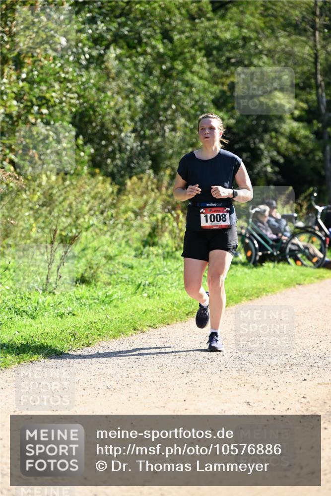 27.09.2026 - 35. Volkslauf durch das schöne Alstertal Dr. Thomas Lammeyer http://msf.ph/oto/10576886 27.09.2026 11:47:12 Laufen 1008 meine-sportfotos.de