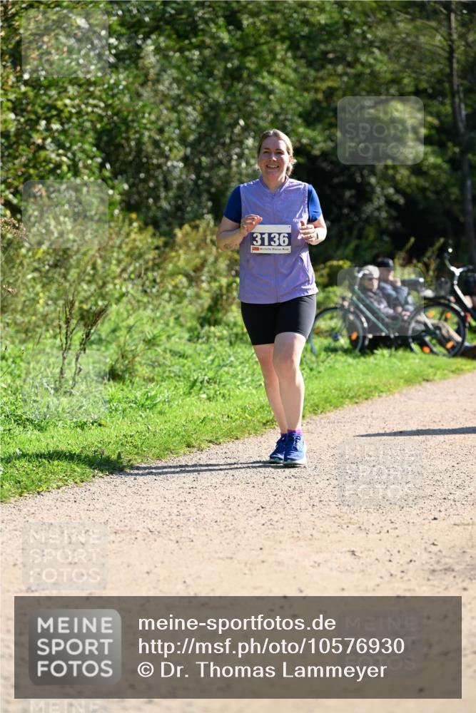 27.09.2026 - 35. Volkslauf durch das schöne Alstertal Dr. Thomas Lammeyer http://msf.ph/oto/10576930 27.09.2026 11:48:16 Laufen 3136 meine-sportfotos.de
