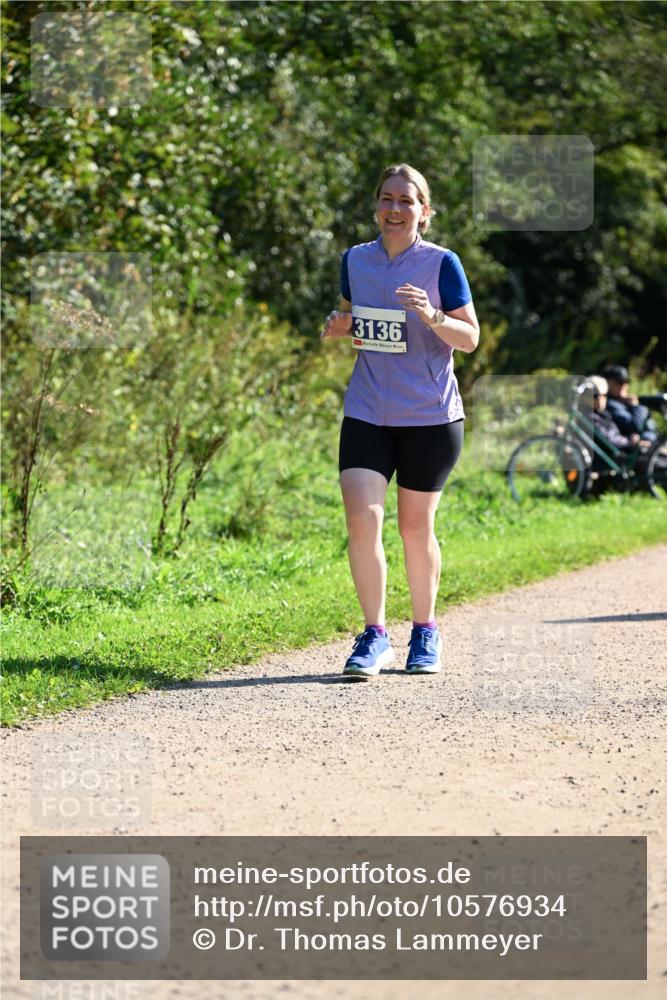 27.09.2026 - 35. Volkslauf durch das schöne Alstertal Dr. Thomas Lammeyer http://msf.ph/oto/10576934 27.09.2026 11:48:16 Laufen 3136 meine-sportfotos.de