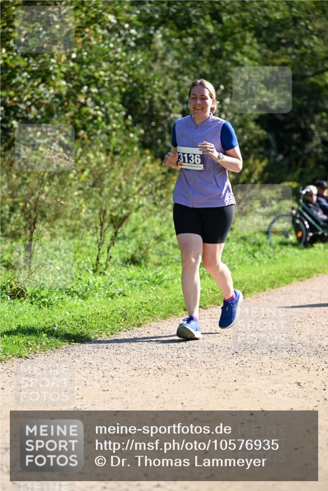 27.09.2026 - 35. Volkslauf durch das schöne Alstertal Dr. Thomas Lammeyer http://msf.ph/oto/10576935 27.09.2026 11:48:17 Laufen 3136 meine-sportfotos.de