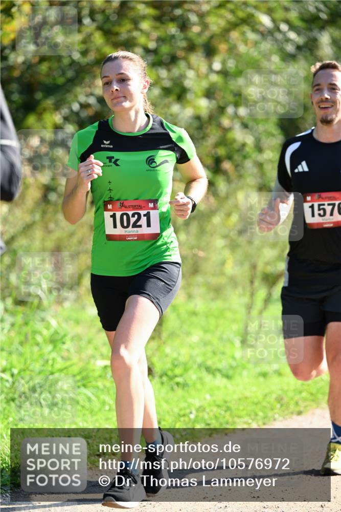 27.09.2026 - 35. Volkslauf durch das schöne Alstertal Dr. Thomas Lammeyer http://msf.ph/oto/10576972 27.09.2026 11:48:27 Laufen 1021, 1576 meine-sportfotos.de