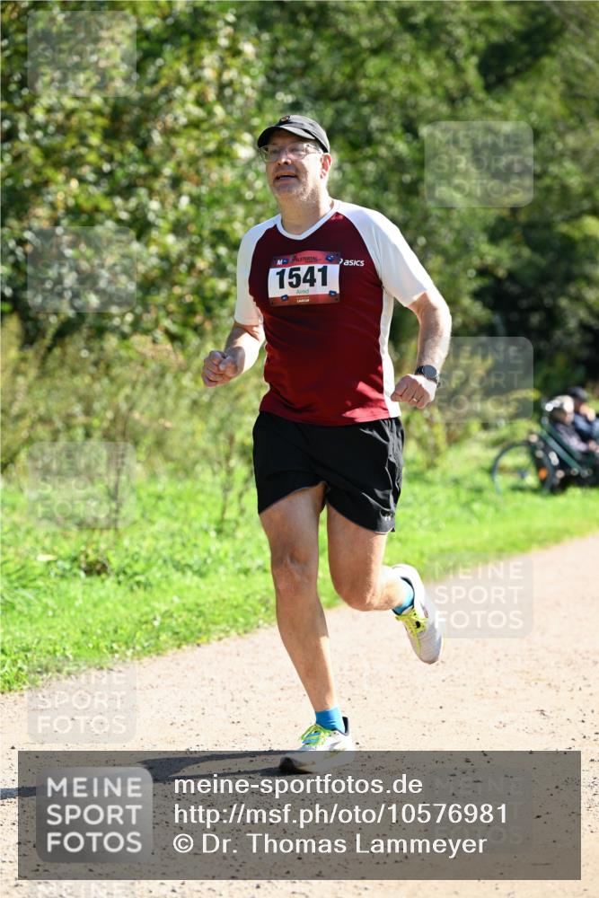 27.09.2026 - 35. Volkslauf durch das schöne Alstertal Dr. Thomas Lammeyer http://msf.ph/oto/10576981 27.09.2026 11:48:53 Laufen 1541 meine-sportfotos.de