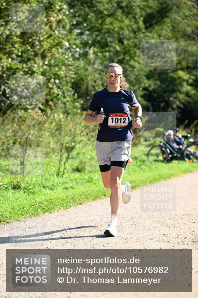 27.09.2026 - 35. Volkslauf durch das schöne Alstertal Dr. Thomas Lammeyer http://msf.ph/oto/10576982 27.09.2026 11:49:05 Laufen 1012 meine-sportfotos.de