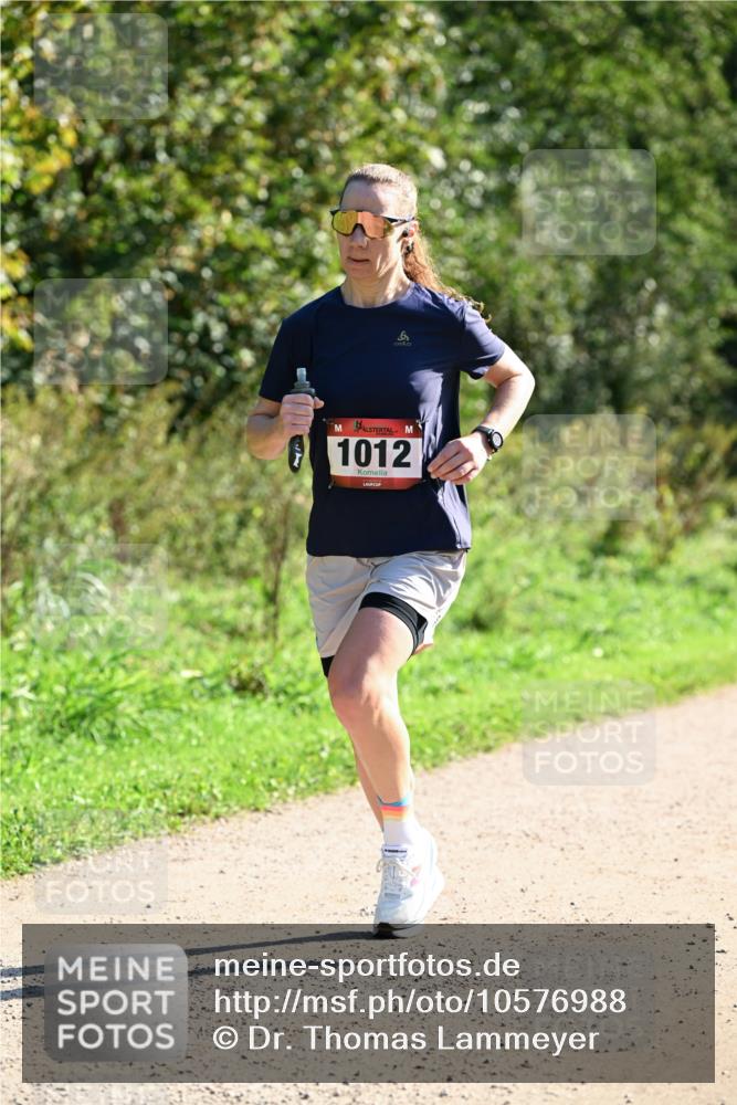 27.09.2026 - 35. Volkslauf durch das schöne Alstertal Dr. Thomas Lammeyer http://msf.ph/oto/10576988 27.09.2026 11:49:05 Laufen 1012 meine-sportfotos.de