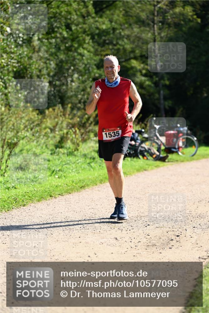 27.09.2026 - 35. Volkslauf durch das schöne Alstertal Dr. Thomas Lammeyer http://msf.ph/oto/10577095 27.09.2026 11:49:58 Laufen 1535 meine-sportfotos.de