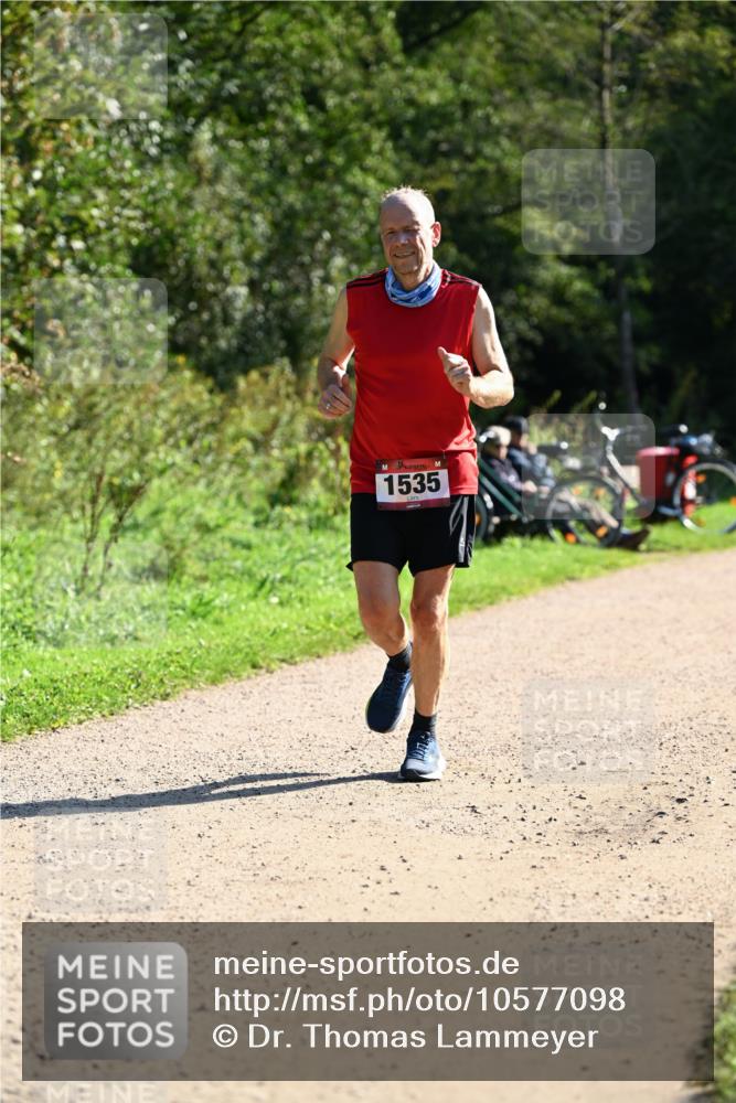 27.09.2026 - 35. Volkslauf durch das schöne Alstertal Dr. Thomas Lammeyer http://msf.ph/oto/10577098 27.09.2026 11:49:59 Laufen 1535 meine-sportfotos.de