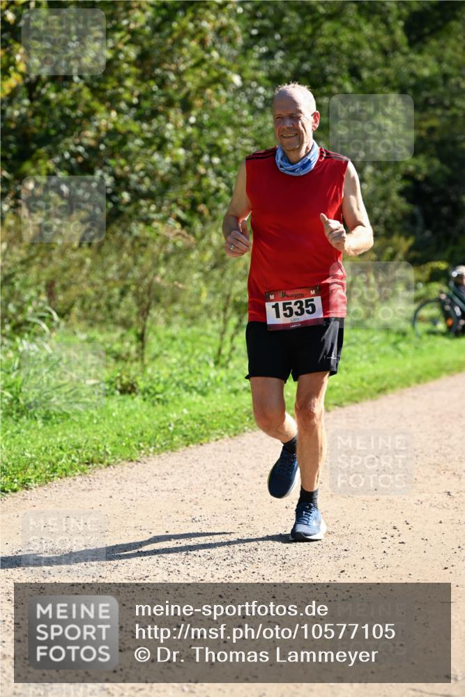 27.09.2026 - 35. Volkslauf durch das schöne Alstertal Dr. Thomas Lammeyer http://msf.ph/oto/10577105 27.09.2026 11:49:59 Laufen 1535 meine-sportfotos.de