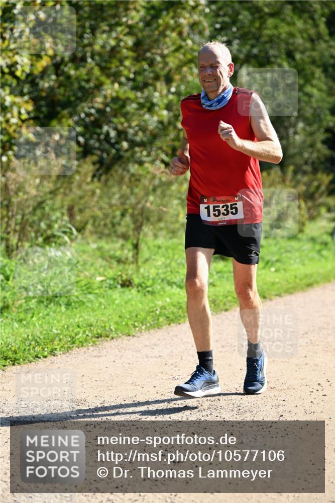 27.09.2026 - 35. Volkslauf durch das schöne Alstertal Dr. Thomas Lammeyer http://msf.ph/oto/10577106 27.09.2026 11:49:59 Laufen 1535 meine-sportfotos.de