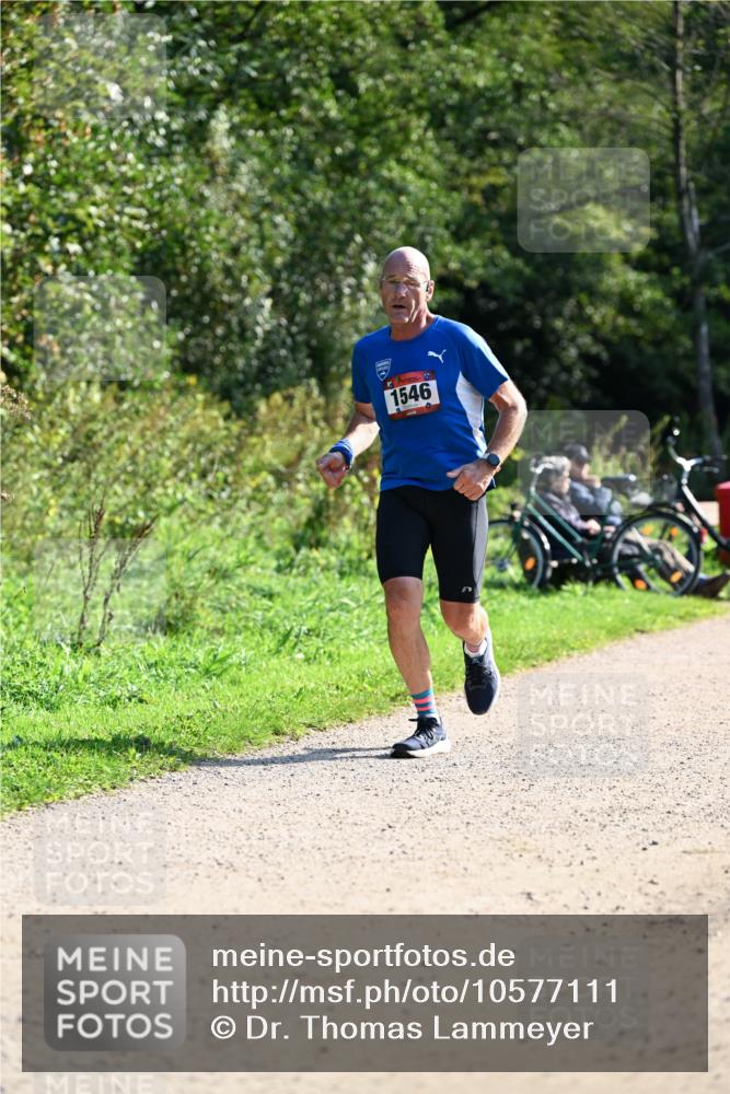 27.09.2026 - 35. Volkslauf durch das schöne Alstertal Dr. Thomas Lammeyer http://msf.ph/oto/10577111 27.09.2026 11:50:09 Laufen 1546 meine-sportfotos.de