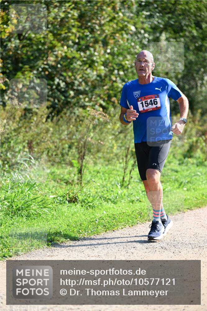 27.09.2026 - 35. Volkslauf durch das schöne Alstertal Dr. Thomas Lammeyer http://msf.ph/oto/10577121 27.09.2026 11:50:10 Laufen 1, 1546 meine-sportfotos.de