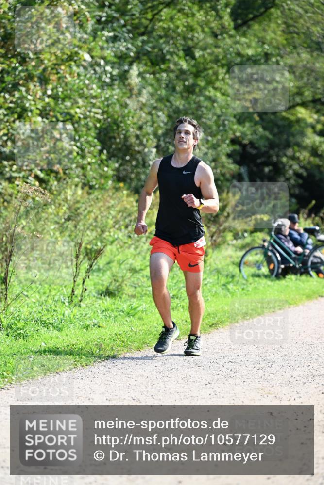 27.09.2026 - 35. Volkslauf durch das schöne Alstertal Dr. Thomas Lammeyer http://msf.ph/oto/10577129 27.09.2026 11:50:15 Laufen  meine-sportfotos.de