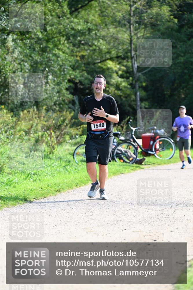 27.09.2026 - 35. Volkslauf durch das schöne Alstertal Dr. Thomas Lammeyer http://msf.ph/oto/10577134 27.09.2026 11:50:20 Laufen 1549 meine-sportfotos.de