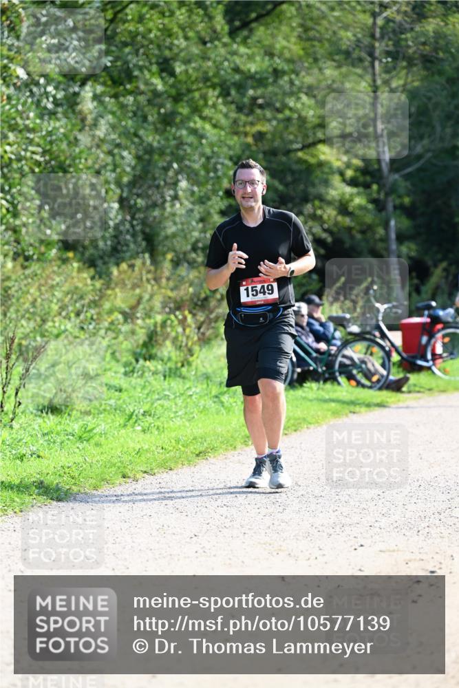 27.09.2026 - 35. Volkslauf durch das schöne Alstertal Dr. Thomas Lammeyer http://msf.ph/oto/10577139 27.09.2026 11:50:20 Laufen 1549 meine-sportfotos.de