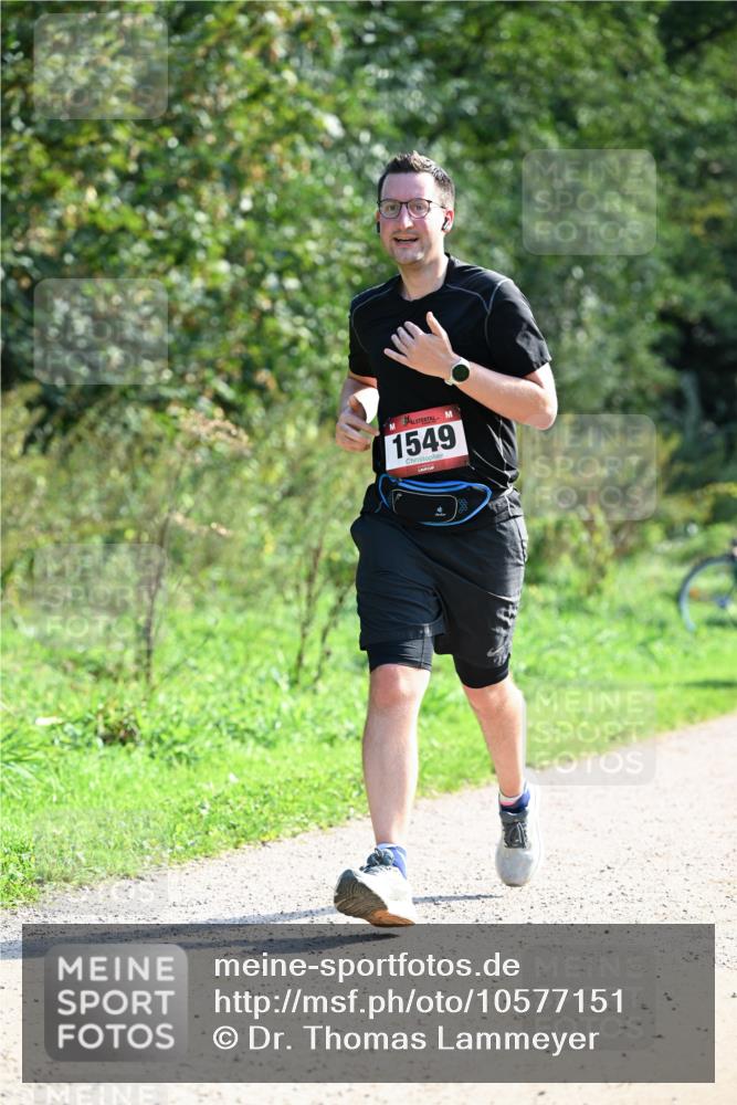 27.09.2026 - 35. Volkslauf durch das schöne Alstertal Dr. Thomas Lammeyer http://msf.ph/oto/10577151 27.09.2026 11:50:21 Laufen 1549 meine-sportfotos.de