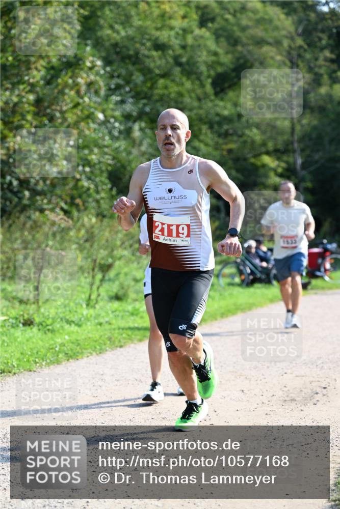 27.09.2026 - 35. Volkslauf durch das schöne Alstertal Dr. Thomas Lammeyer http://msf.ph/oto/10577168 27.09.2026 11:50:37 Laufen 2119 meine-sportfotos.de
