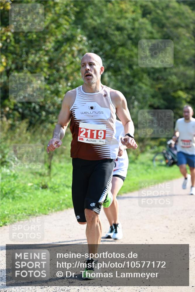 27.09.2026 - 35. Volkslauf durch das schöne Alstertal Dr. Thomas Lammeyer http://msf.ph/oto/10577172 27.09.2026 11:50:38 Laufen 2119 meine-sportfotos.de