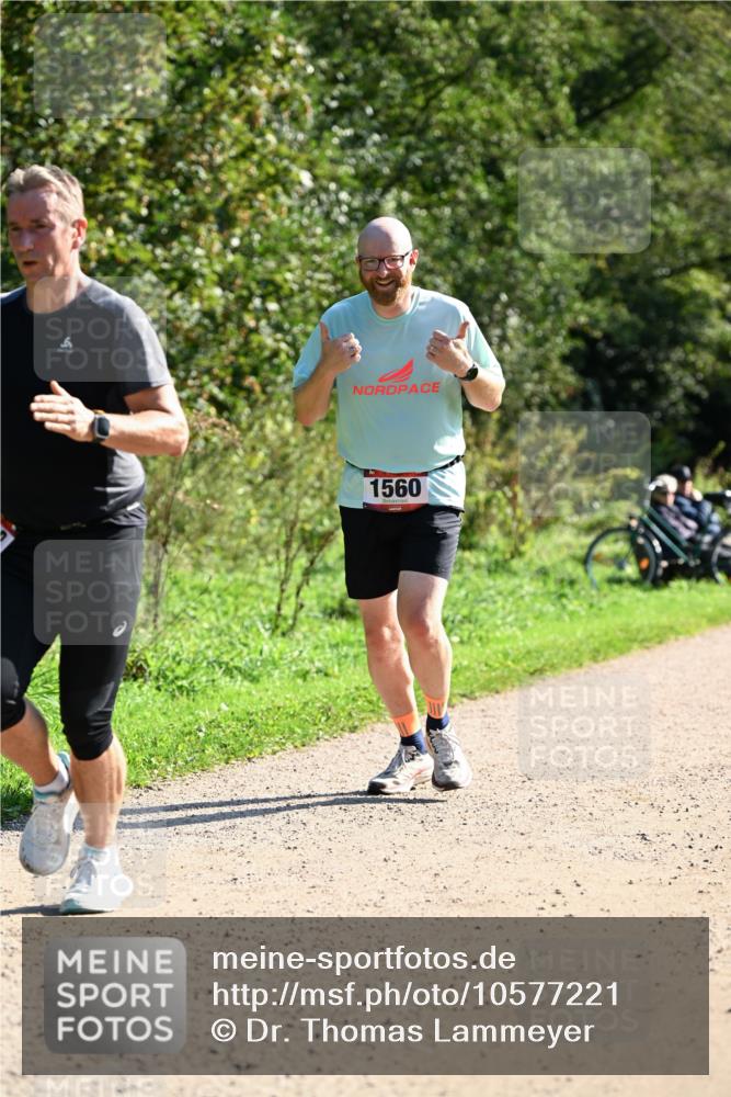 27.09.2026 - 35. Volkslauf durch das schöne Alstertal Dr. Thomas Lammeyer http://msf.ph/oto/10577221 27.09.2026 11:51:17 Laufen 1560 meine-sportfotos.de
