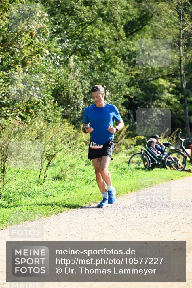 27.09.2026 - 35. Volkslauf durch das schöne Alstertal Dr. Thomas Lammeyer http://msf.ph/oto/10577227 27.09.2026 11:51:22 Laufen 1542 meine-sportfotos.de