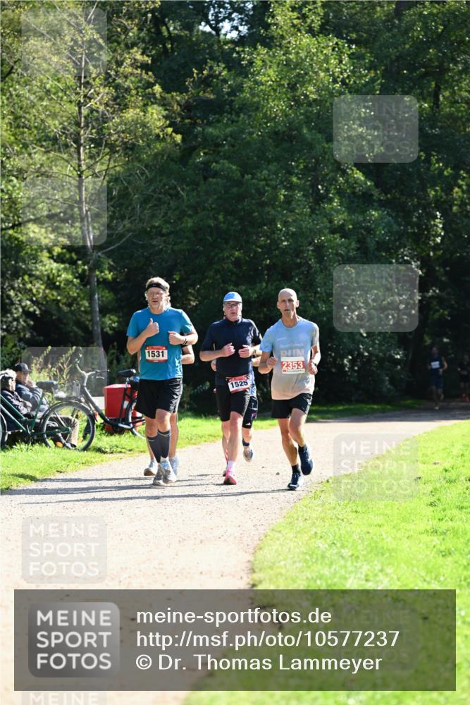 27.09.2026 - 35. Volkslauf durch das schöne Alstertal Dr. Thomas Lammeyer http://msf.ph/oto/10577237 27.09.2026 11:51:25 Laufen 1531, 1525, 2353 meine-sportfotos.de