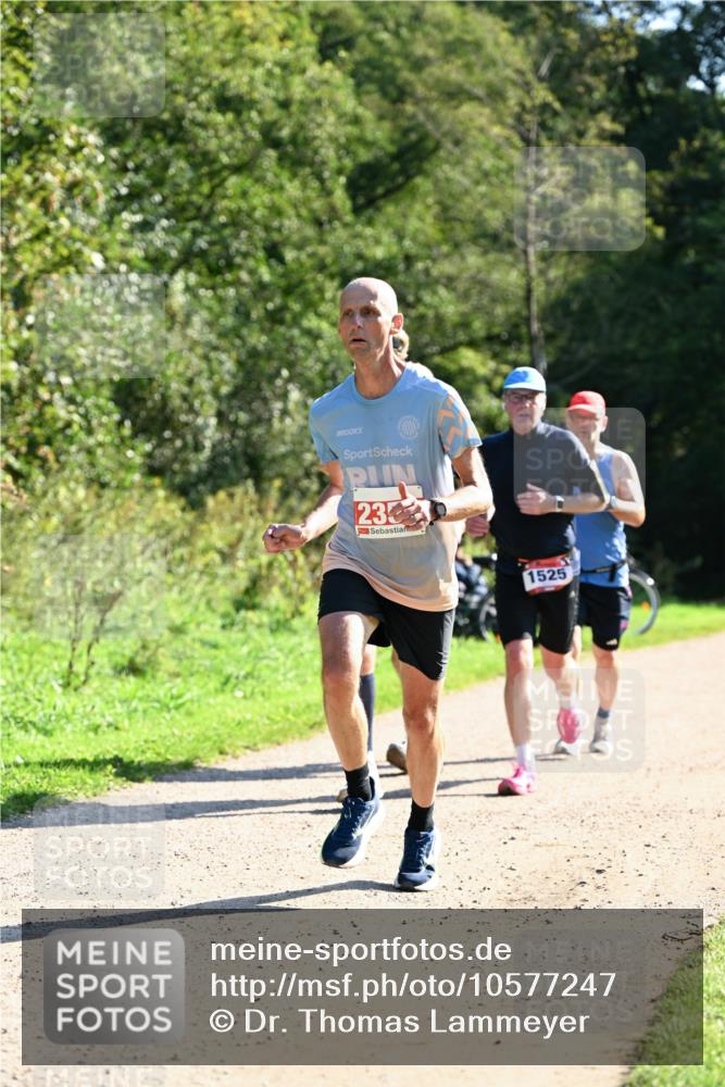 27.09.2026 - 35. Volkslauf durch das schöne Alstertal Dr. Thomas Lammeyer http://msf.ph/oto/10577247 27.09.2026 11:51:28 Laufen 23, 1525 meine-sportfotos.de