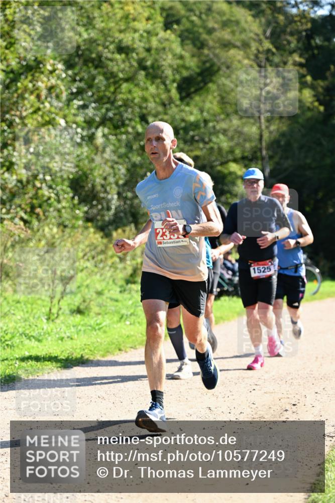 27.09.2026 - 35. Volkslauf durch das schöne Alstertal Dr. Thomas Lammeyer http://msf.ph/oto/10577249 27.09.2026 11:51:28 Laufen 23, 1525 meine-sportfotos.de