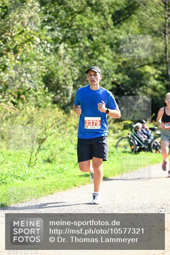 27.09.2026 - 35. Volkslauf durch das schöne Alstertal Dr. Thomas Lammeyer http://msf.ph/oto/10577321 27.09.2026 11:51:57 Laufen 2379, 1, 10 meine-sportfotos.de