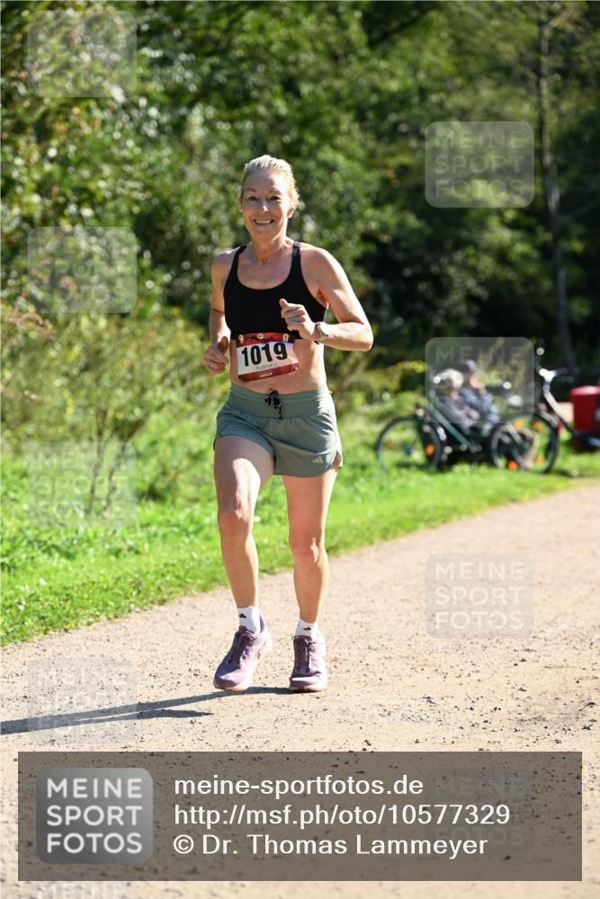 27.09.2026 - 35. Volkslauf durch das schöne Alstertal Dr. Thomas Lammeyer http://msf.ph/oto/10577329 27.09.2026 11:51:59 Laufen 1019 meine-sportfotos.de