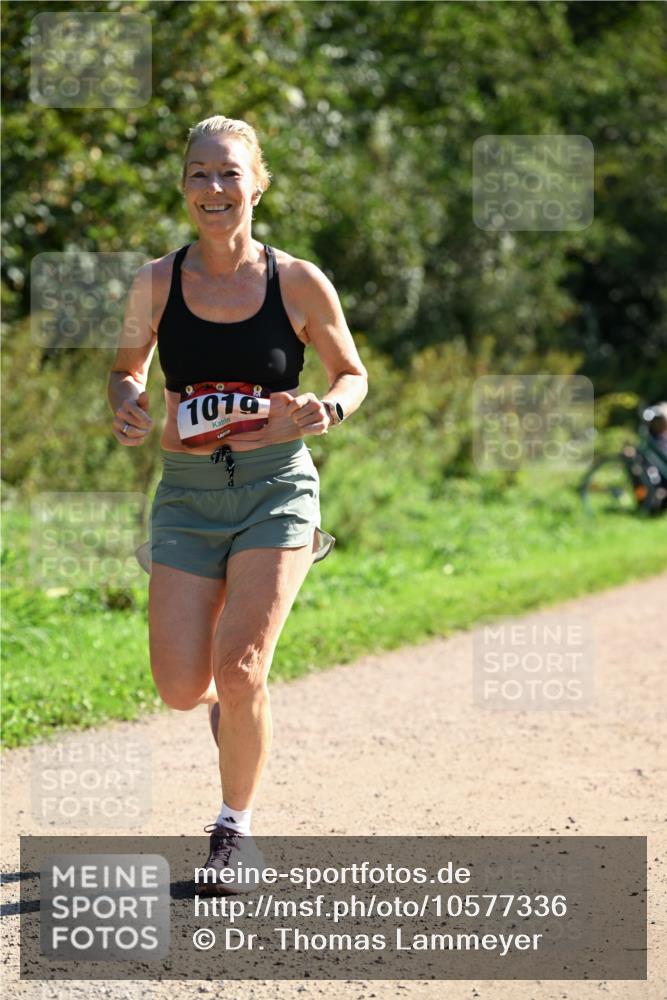 27.09.2026 - 35. Volkslauf durch das schöne Alstertal Dr. Thomas Lammeyer http://msf.ph/oto/10577336 27.09.2026 11:52:00 Laufen 1019 meine-sportfotos.de