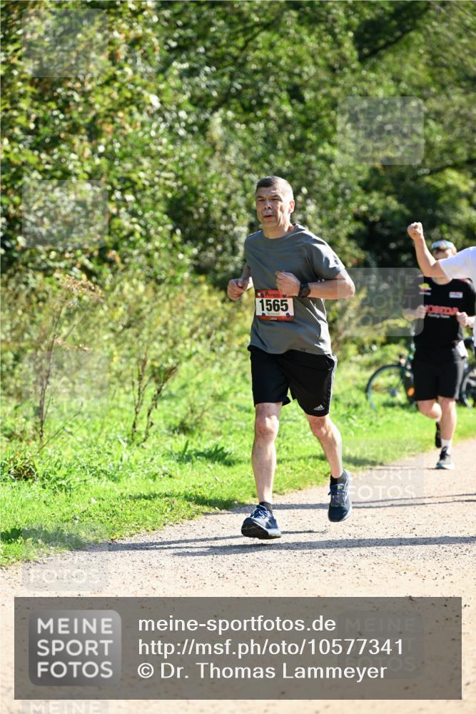 27.09.2026 - 35. Volkslauf durch das schöne Alstertal Dr. Thomas Lammeyer http://msf.ph/oto/10577341 27.09.2026 11:52:12 Laufen 1565 meine-sportfotos.de
