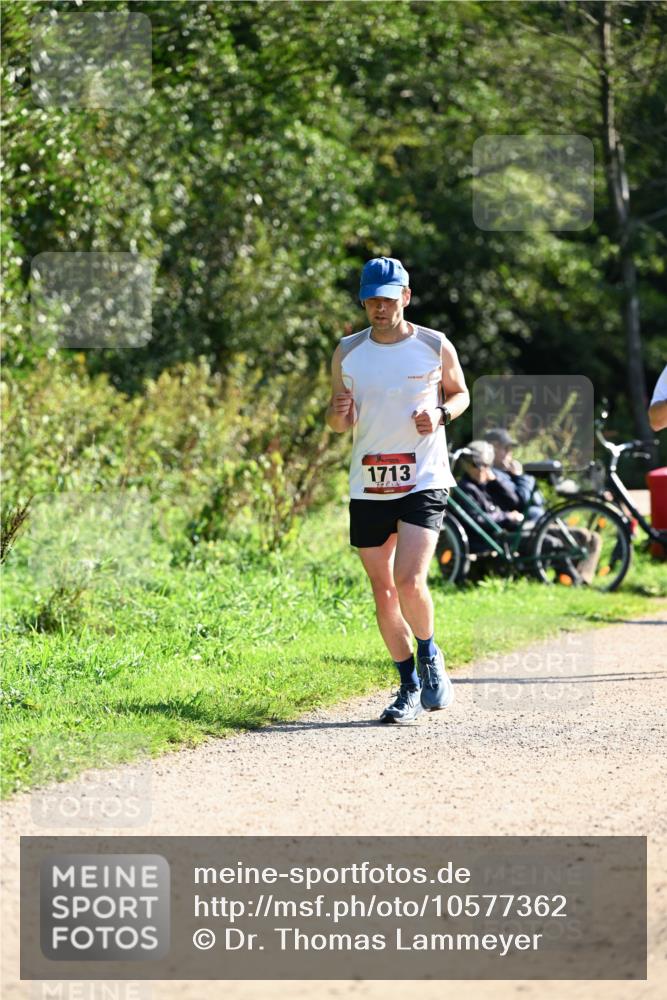 27.09.2026 - 35. Volkslauf durch das schöne Alstertal Dr. Thomas Lammeyer http://msf.ph/oto/10577362 27.09.2026 11:52:30 Laufen 1713 meine-sportfotos.de