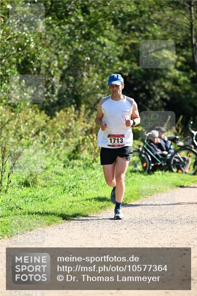 27.09.2026 - 35. Volkslauf durch das schöne Alstertal Dr. Thomas Lammeyer http://msf.ph/oto/10577364 27.09.2026 11:52:30 Laufen 1713 meine-sportfotos.de