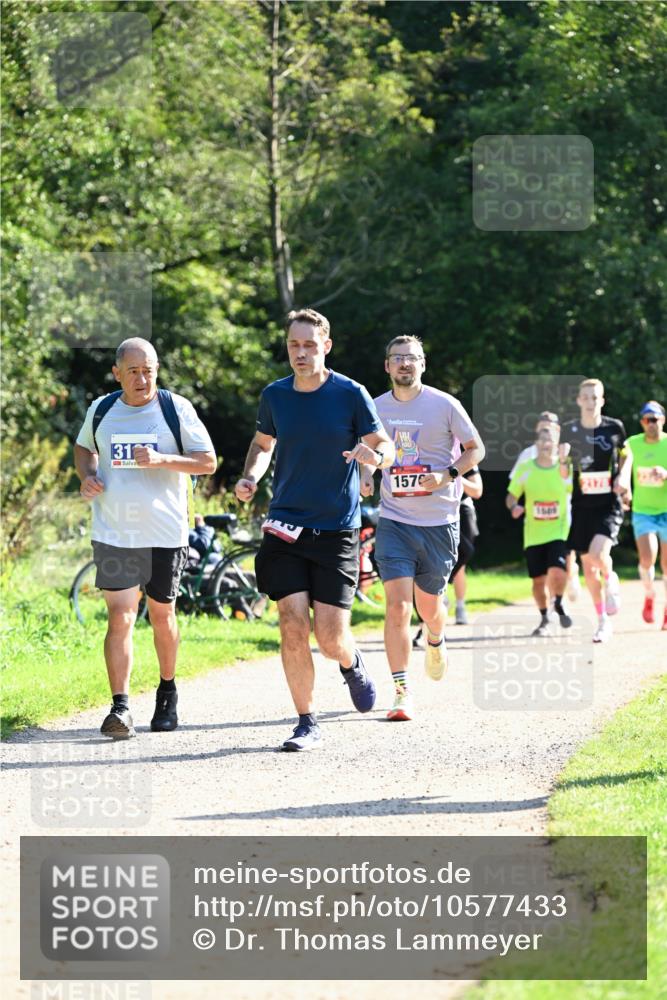27.09.2026 - 35. Volkslauf durch das schöne Alstertal Dr. Thomas Lammeyer http://msf.ph/oto/10577433 27.09.2026 11:52:55 Laufen 31, 1570, 2178 meine-sportfotos.de