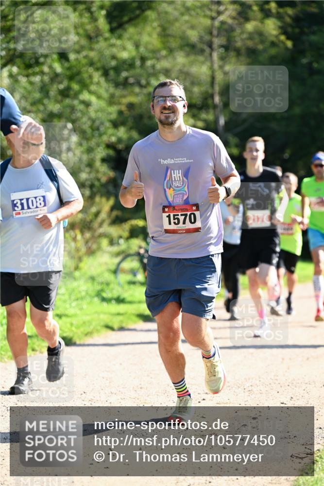 27.09.2026 - 35. Volkslauf durch das schöne Alstertal Dr. Thomas Lammeyer http://msf.ph/oto/10577450 27.09.2026 11:52:58 Laufen 3108, 3, 1570, 2174 meine-sportfotos.de