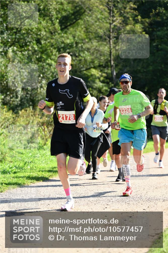 27.09.2026 - 35. Volkslauf durch das schöne Alstertal Dr. Thomas Lammeyer http://msf.ph/oto/10577457 27.09.2026 11:52:59 Laufen 2178, 310, 2324, 15 meine-sportfotos.de