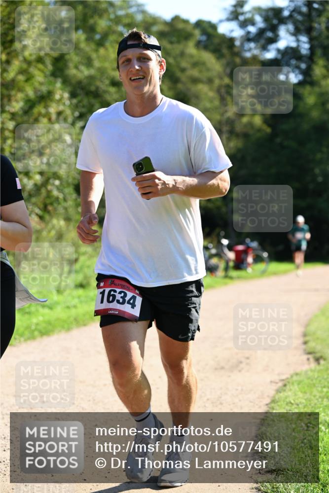 27.09.2026 - 35. Volkslauf durch das schöne Alstertal Dr. Thomas Lammeyer http://msf.ph/oto/10577491 27.09.2026 11:53:04 Laufen 1634 meine-sportfotos.de