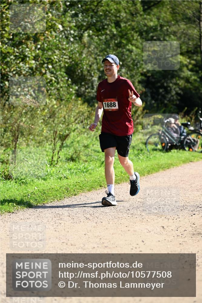27.09.2026 - 35. Volkslauf durch das schöne Alstertal Dr. Thomas Lammeyer http://msf.ph/oto/10577508 27.09.2026 11:53:28 Laufen 1688 meine-sportfotos.de