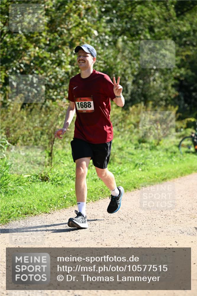 27.09.2026 - 35. Volkslauf durch das schöne Alstertal Dr. Thomas Lammeyer http://msf.ph/oto/10577515 27.09.2026 11:53:29 Laufen 1688 meine-sportfotos.de