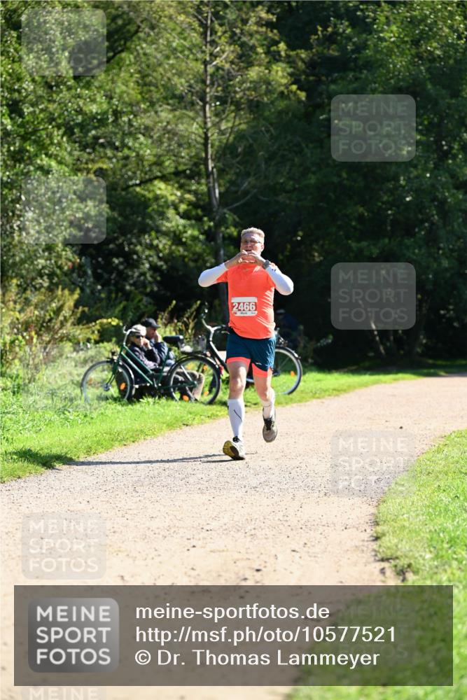 27.09.2026 - 35. Volkslauf durch das schöne Alstertal Dr. Thomas Lammeyer http://msf.ph/oto/10577521 27.09.2026 11:53:31 Laufen 2466 meine-sportfotos.de