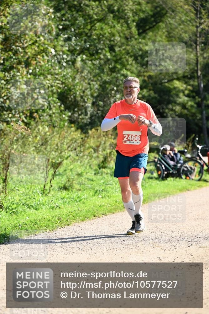 27.09.2026 - 35. Volkslauf durch das schöne Alstertal Dr. Thomas Lammeyer http://msf.ph/oto/10577527 27.09.2026 11:53:32 Laufen 2466 meine-sportfotos.de