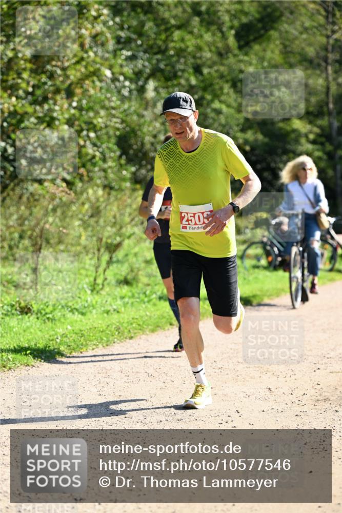 27.09.2026 - 35. Volkslauf durch das schöne Alstertal Dr. Thomas Lammeyer http://msf.ph/oto/10577546 27.09.2026 11:53:43 Laufen 2509 meine-sportfotos.de