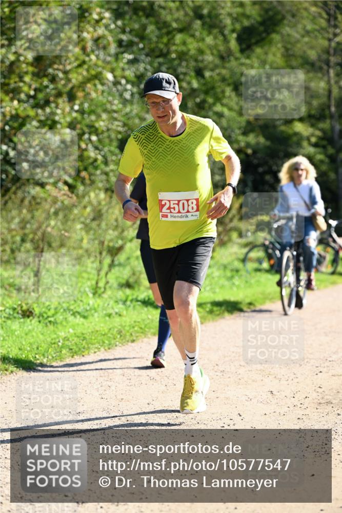 27.09.2026 - 35. Volkslauf durch das schöne Alstertal Dr. Thomas Lammeyer http://msf.ph/oto/10577547 27.09.2026 11:53:44 Laufen 2508 meine-sportfotos.de