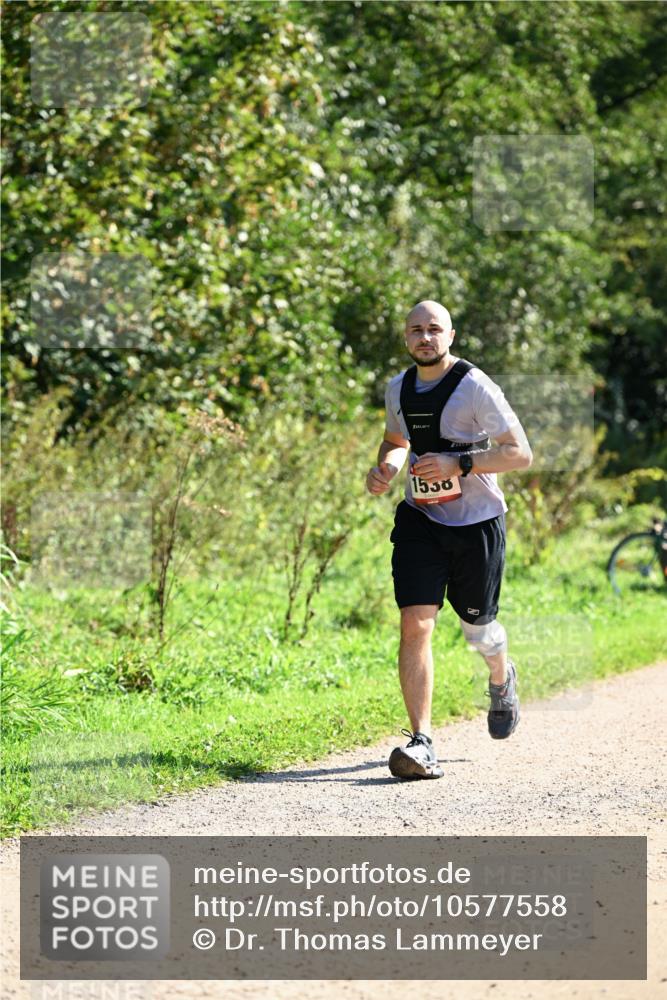 27.09.2026 - 35. Volkslauf durch das schöne Alstertal Dr. Thomas Lammeyer http://msf.ph/oto/10577558 27.09.2026 11:53:56 Laufen 1530, 2 meine-sportfotos.de