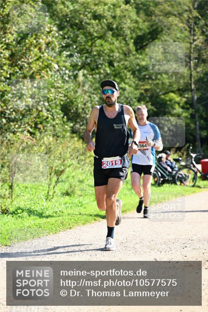 27.09.2026 - 35. Volkslauf durch das schöne Alstertal Dr. Thomas Lammeyer http://msf.ph/oto/10577575 27.09.2026 11:54:00 Laufen 2019, 1564 meine-sportfotos.de