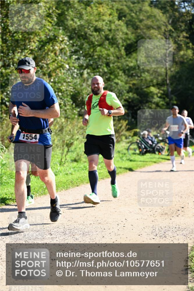 27.09.2026 - 35. Volkslauf durch das schöne Alstertal Dr. Thomas Lammeyer http://msf.ph/oto/10577651 27.09.2026 11:54:42 Laufen 1554 meine-sportfotos.de
