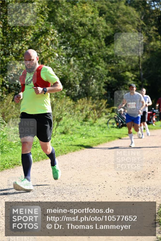 27.09.2026 - 35. Volkslauf durch das schöne Alstertal Dr. Thomas Lammeyer http://msf.ph/oto/10577652 27.09.2026 11:54:43 Laufen  meine-sportfotos.de