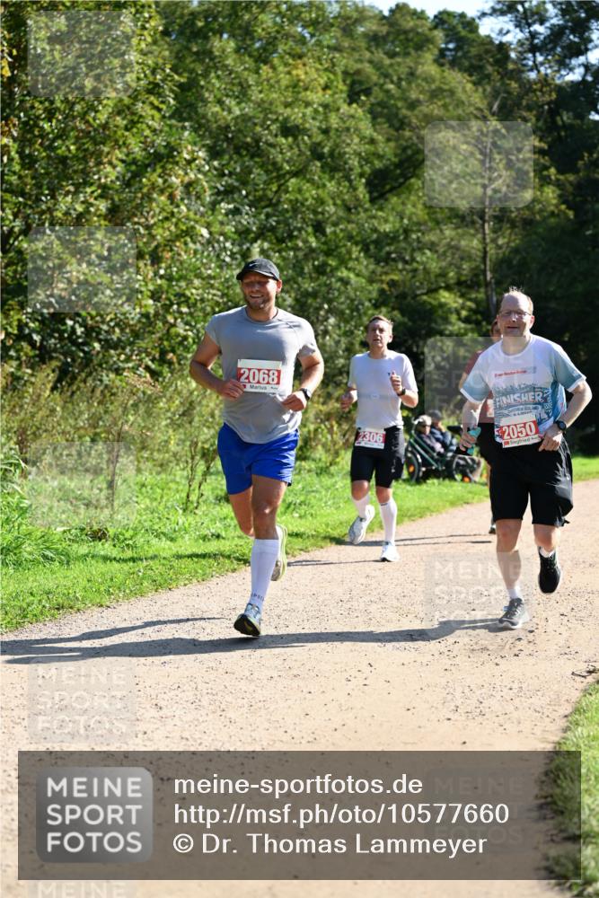 27.09.2026 - 35. Volkslauf durch das schöne Alstertal Dr. Thomas Lammeyer http://msf.ph/oto/10577660 27.09.2026 11:54:45 Laufen 2068, 2306, 2050 meine-sportfotos.de