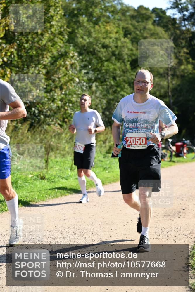 27.09.2026 - 35. Volkslauf durch das schöne Alstertal Dr. Thomas Lammeyer http://msf.ph/oto/10577668 27.09.2026 11:54:45 Laufen 21, 26, 306, 2050 meine-sportfotos.de